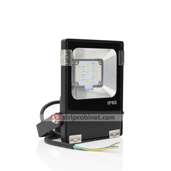 10 Watt RGBWW/RGB+CCT LED Flood Light Fixture - 900 Lumens - Click Image to Close